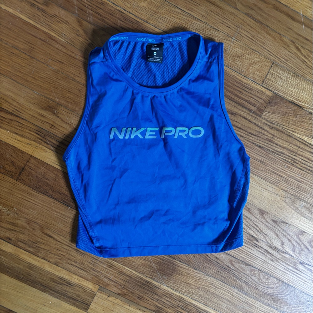 Nike Pro women’s Royal Blue Performance Tank